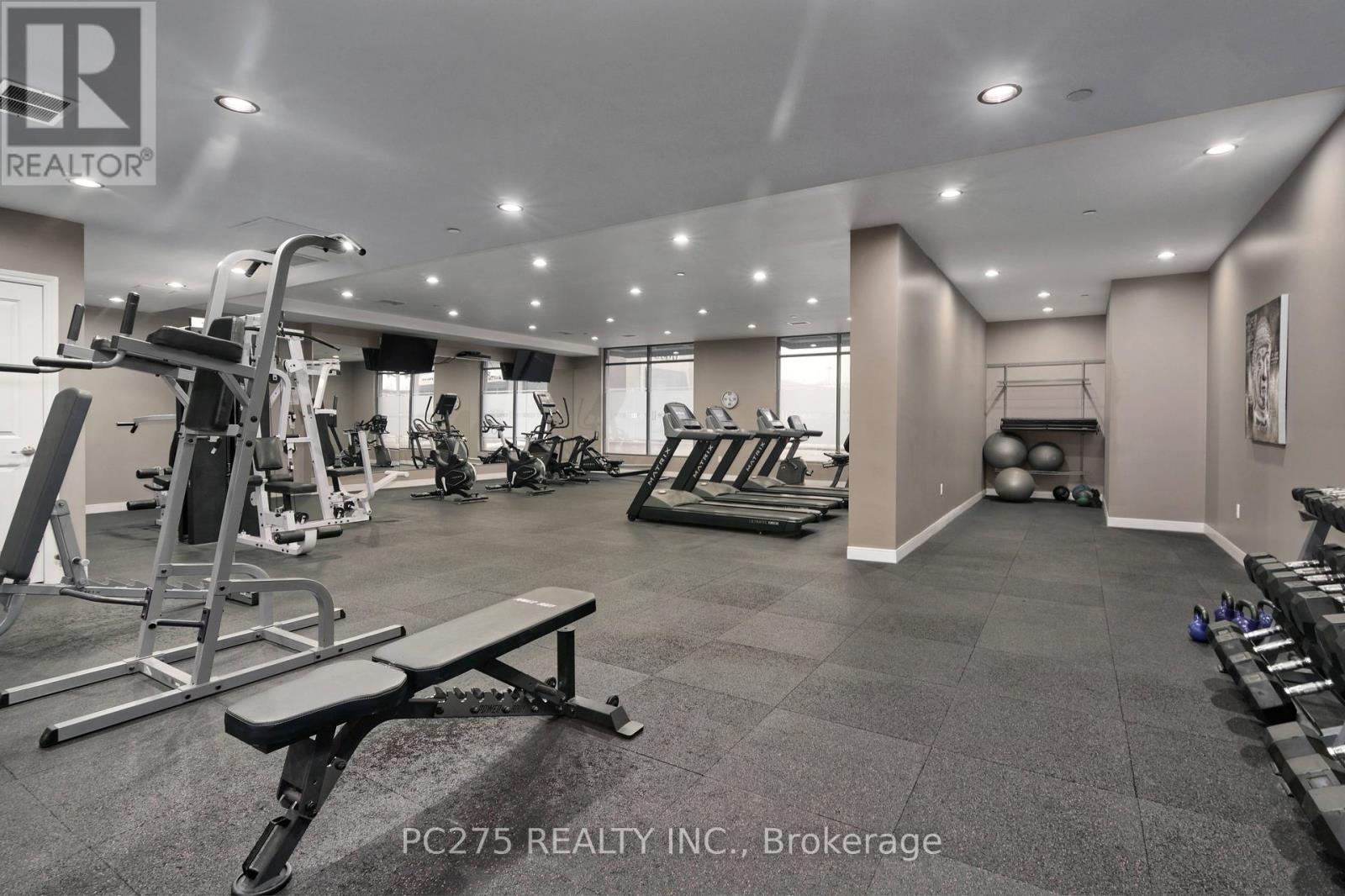 Photo 32 of 36 for 2404 - 330 Ridout Street N