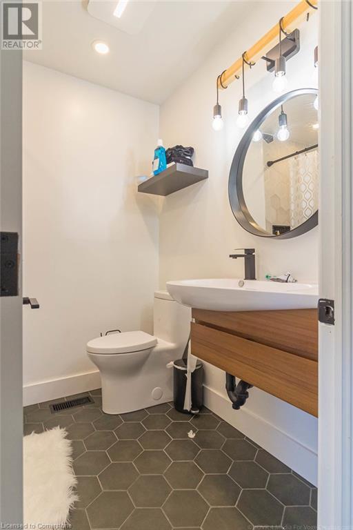 1000 8th Concession Road W, Flamborough, Ontario  N0B 2J0 - Photo 30 - 40669585