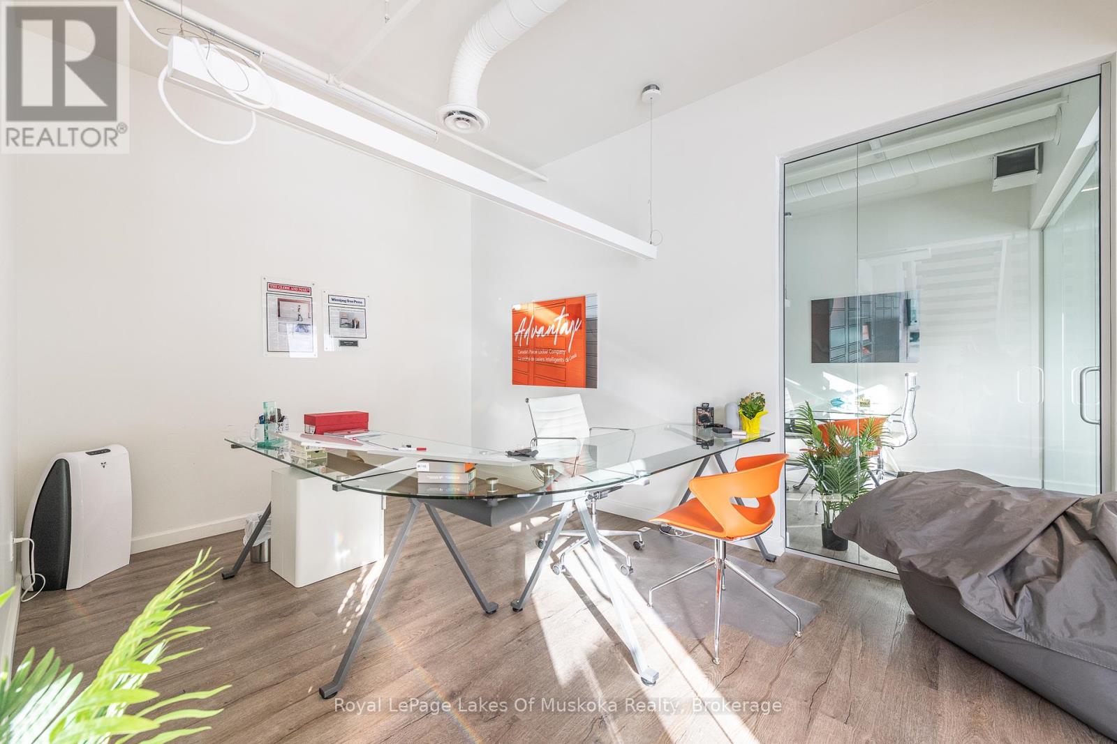 115 - 1 Crescent Road, Huntsville, Ontario  P1H 1Z6 - Photo 4 - X11881669