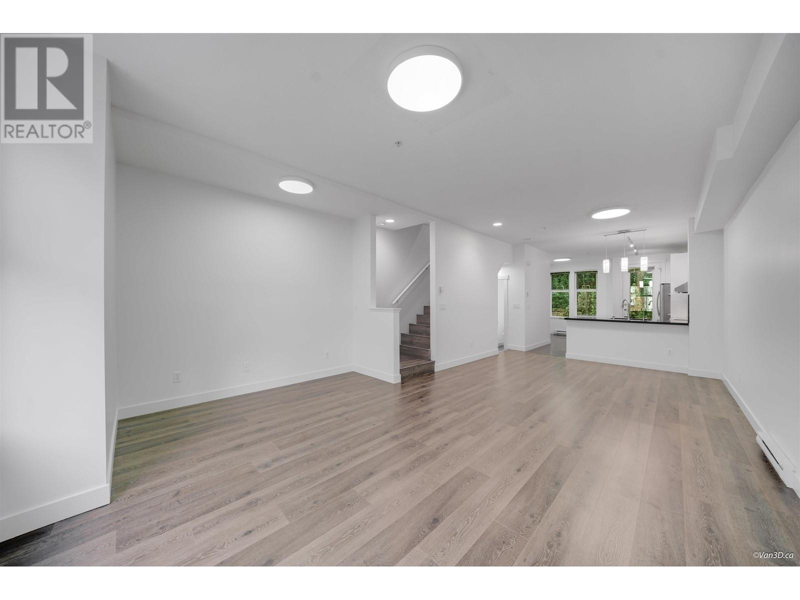 Property at 6612 ARBUTUS STREET image 4