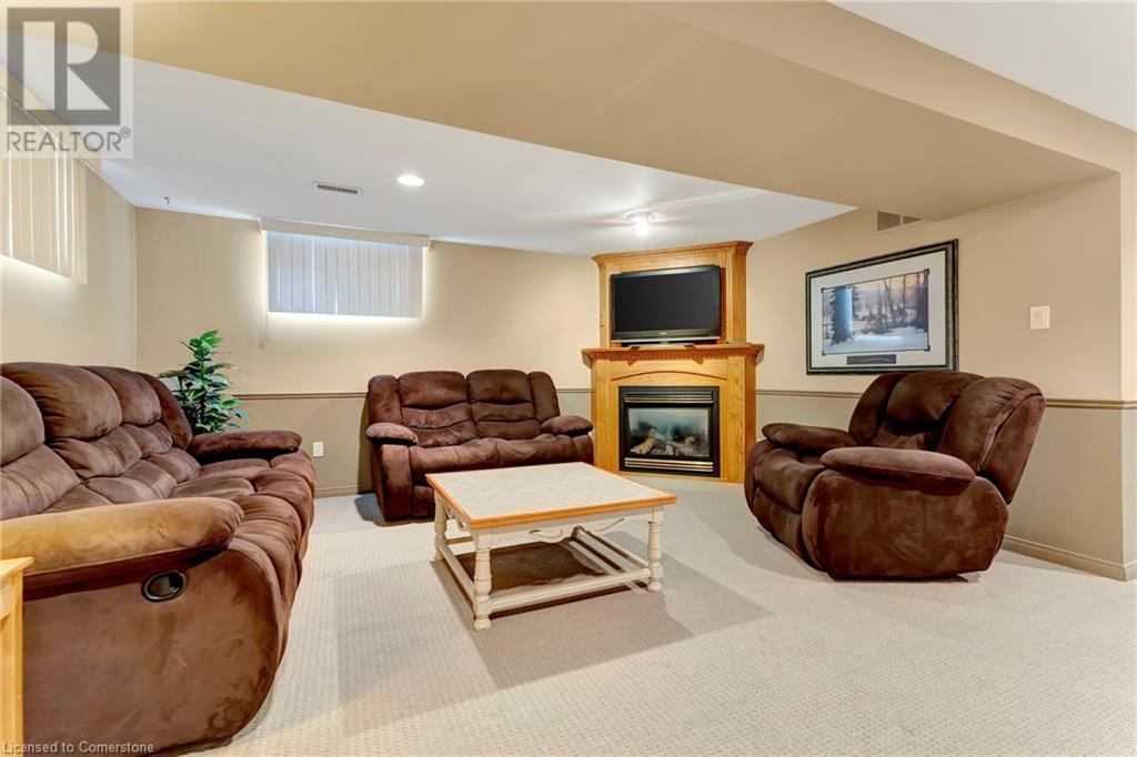 56 Skyland Drive, Hamilton, Ontario  L9A 3C1 - Photo 17 - 40683346