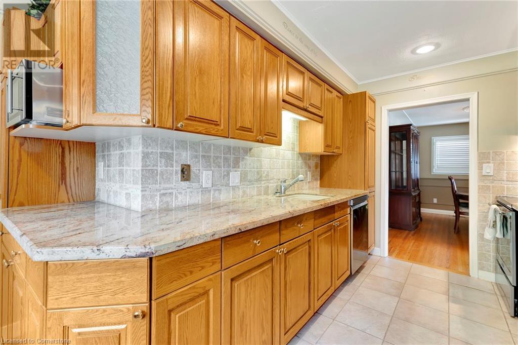 56 Skyland Drive, Hamilton, Ontario  L9A 3C1 - Photo 11 - 40683346