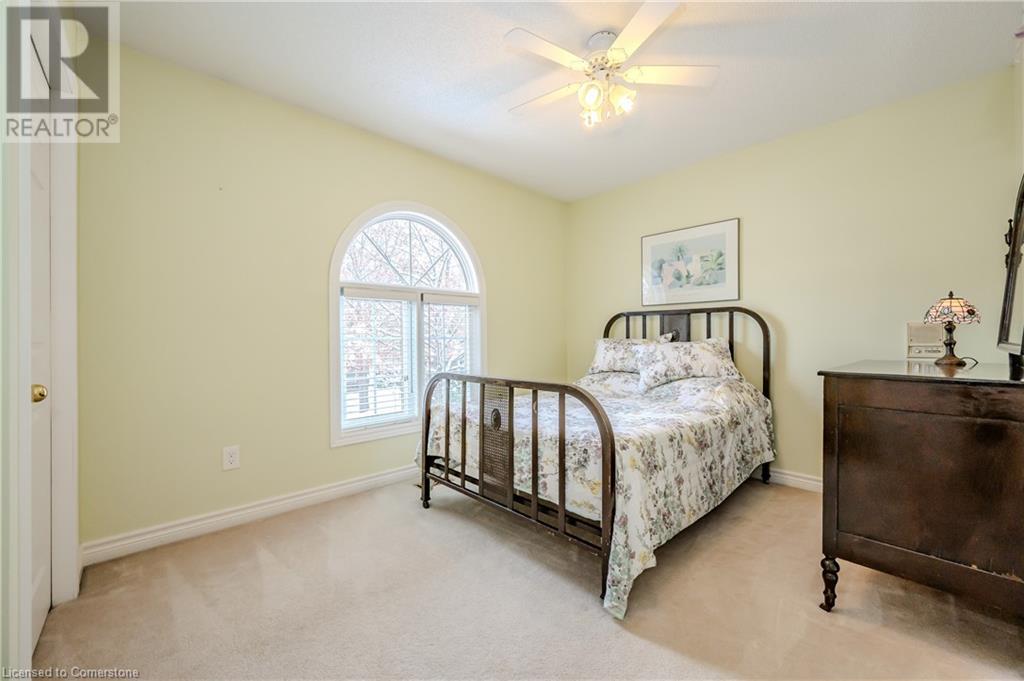 586 Guildwood Place, Waterloo, Ontario  N2K 3M4 - Photo 33 - 40683156