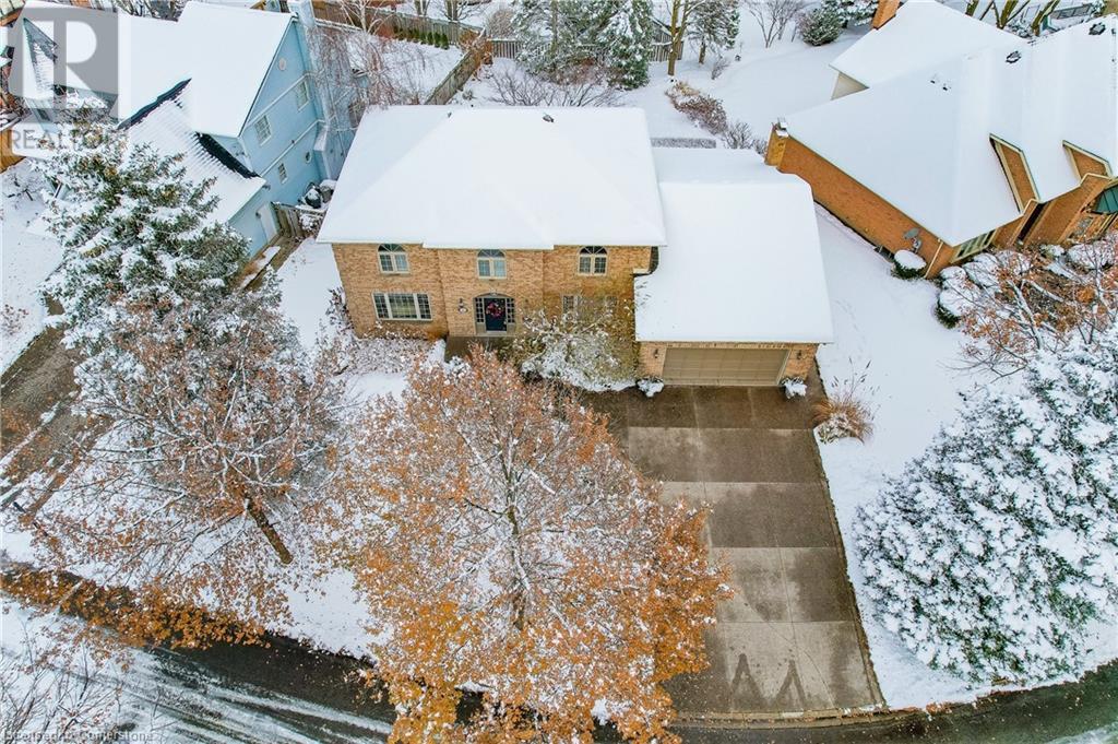 586 Guildwood Place, Waterloo, Ontario  N2K 3M4 - Photo 44 - 40683156