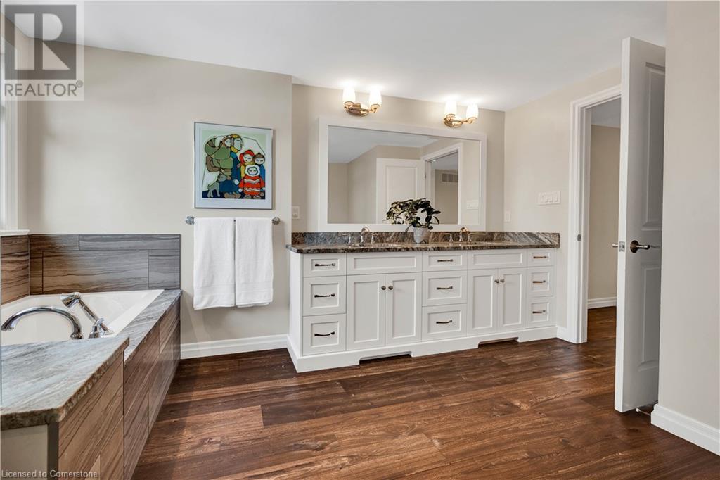 7 Huntley Crescent, Kitchener, Ontario  N2M 2R4 - Photo 23 - 40680827