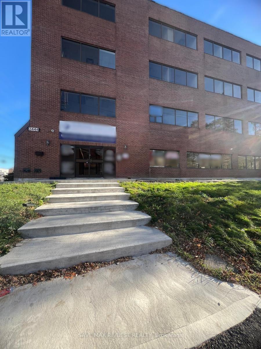 2ND - 2444 HURONTARIO STREET, Mississauga, Ontario