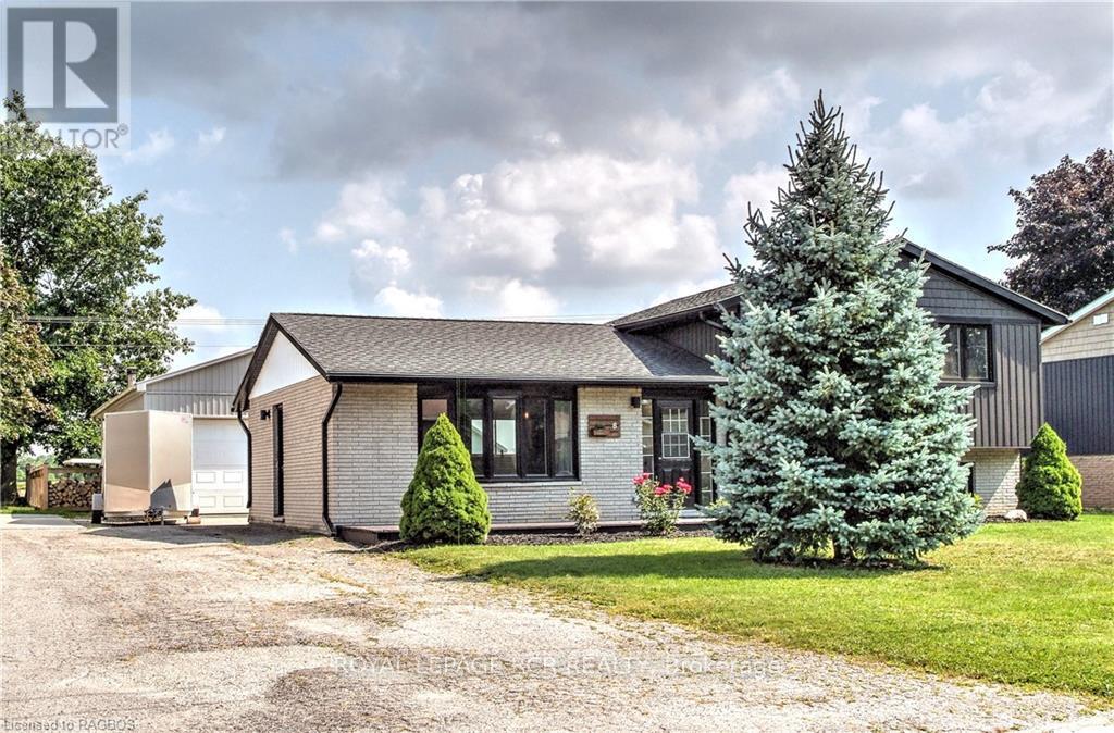 8 William Street N, Huron-Kinloss, Ontario  N0G 2R0 - Photo 2 - X10845924