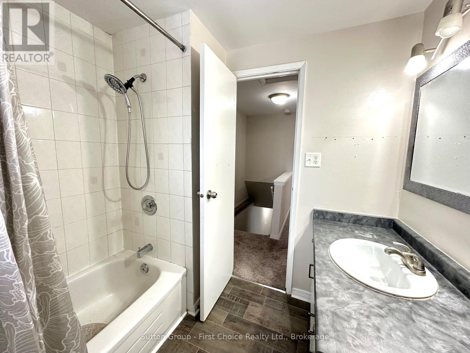 1757 Aldersbrook Road, London, Ontario  N6G 3E2 - Photo 23 - X11881773