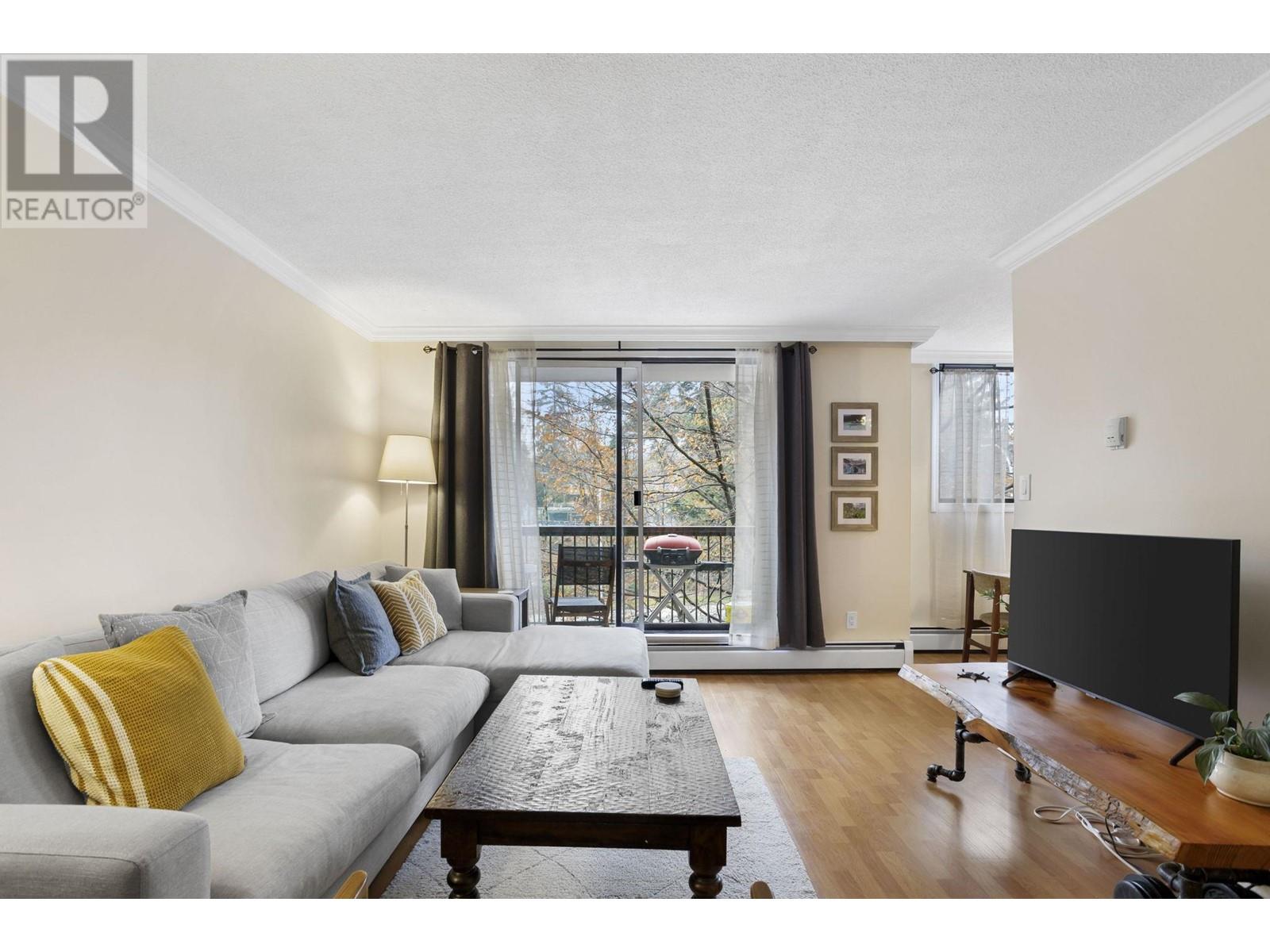 405 320 Royal Avenue, New Westminster, British Columbia V3L 5C6 - Photo 9 - R2948803