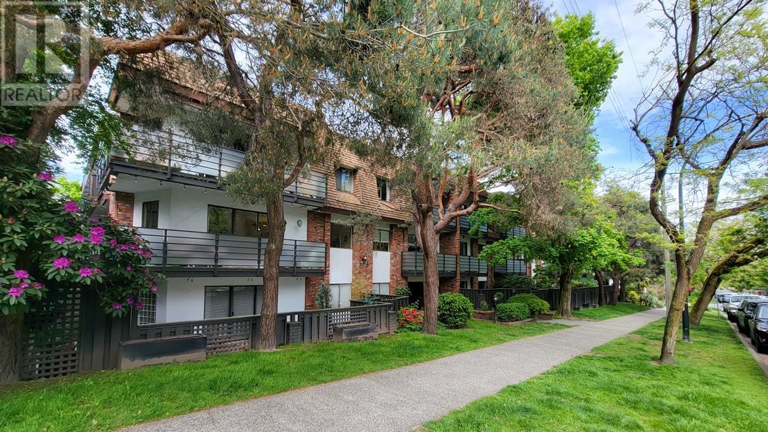 Listing Picture 2 of 15 : 204 1933 W 5TH AVENUE, Vancouver / 溫哥華 - 魯藝地產 Yvonne Lu Group - MLS Medallion Club Member