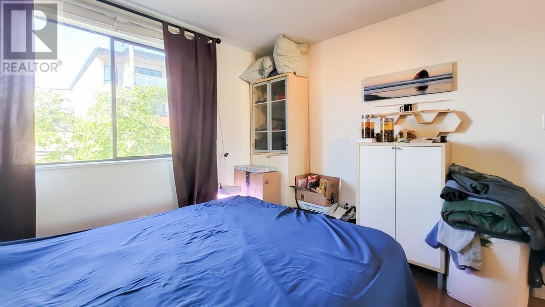 Listing Picture 6 of 15 : 204 1933 W 5TH AVENUE, Vancouver / 溫哥華 - 魯藝地產 Yvonne Lu Group - MLS Medallion Club Member