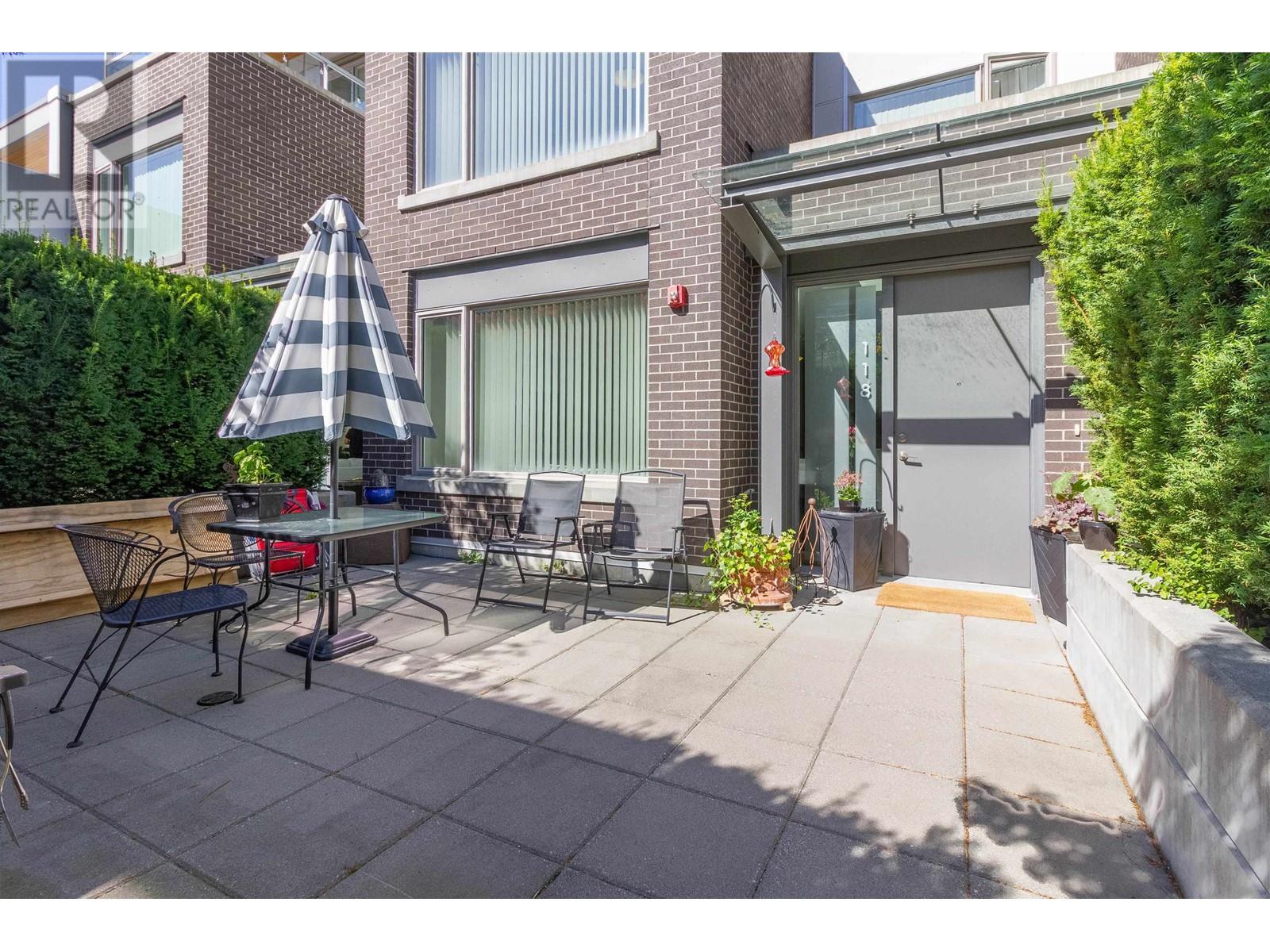Listing Picture 20 of 31 : 118 9050 HIGHLAND COURT, Burnaby / 本拿比 - 魯藝地產 Yvonne Lu Group - MLS Medallion Club Member