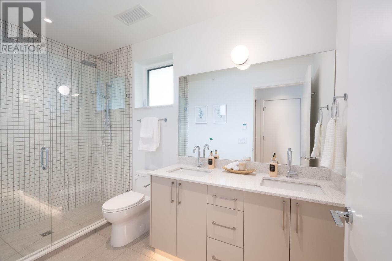126 E 17th Avenue, Vancouver, British Columbia  V5V 1A4 - Photo 28 - R2948838