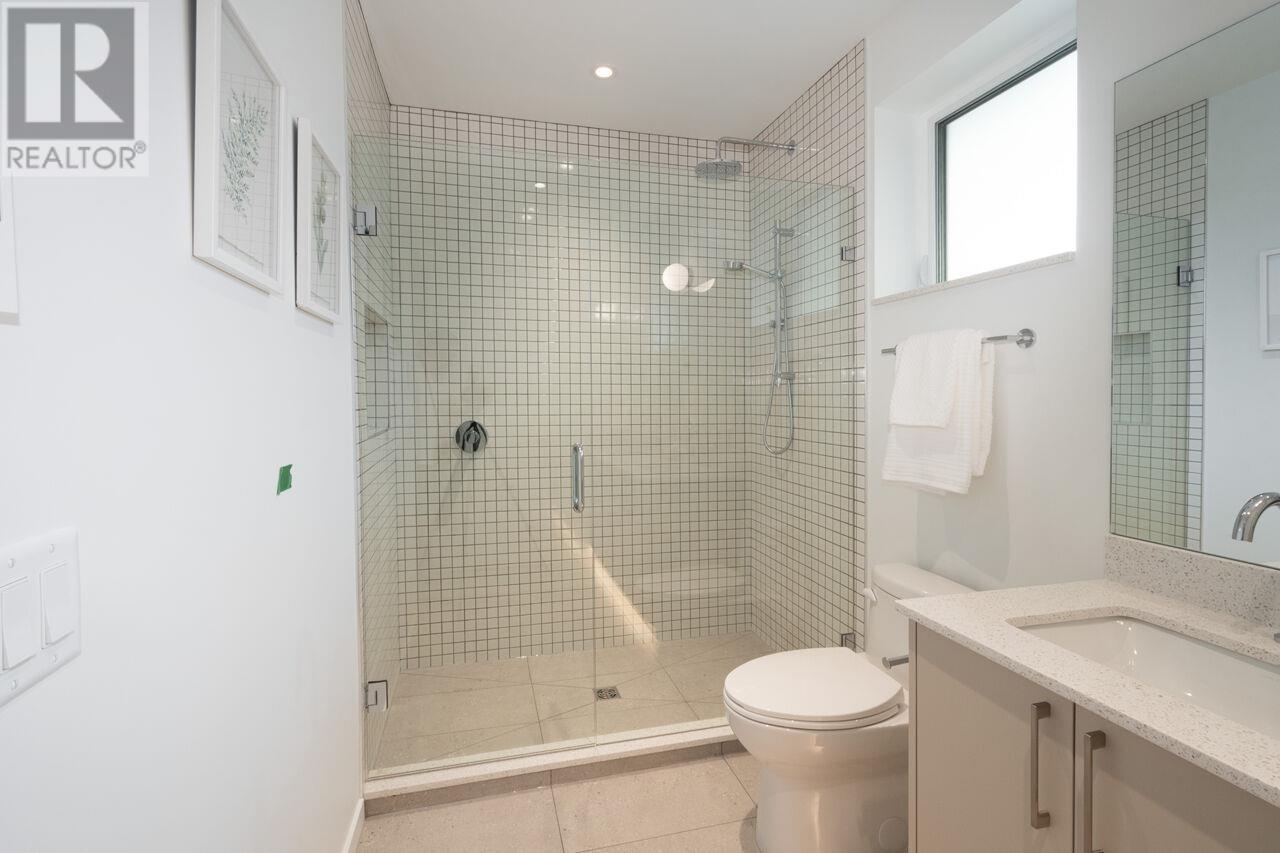 126 E 17th Avenue, Vancouver, British Columbia  V5V 1A4 - Photo 29 - R2948838