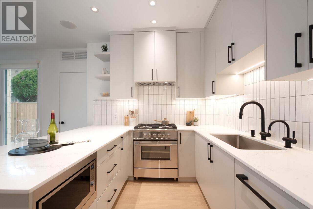 130 E 17th Avenue, Vancouver, British Columbia  V5V 1A4 - Photo 17 - R2948839