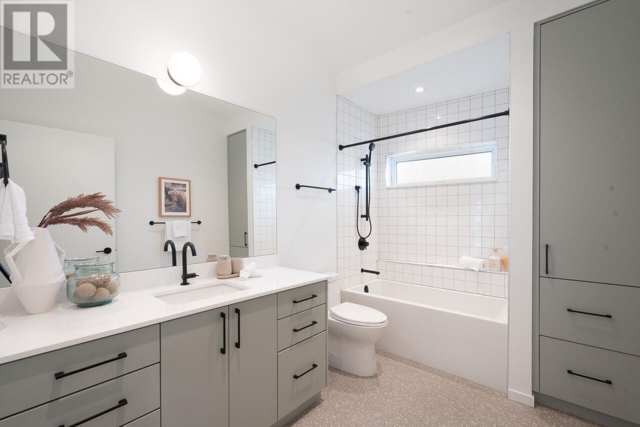 130 E 17th Avenue, Vancouver, British Columbia  V5V 1A4 - Photo 30 - R2948839