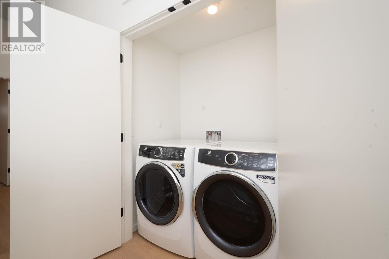 130 E 17th Avenue, Vancouver, British Columbia  V5V 1A4 - Photo 32 - R2948839