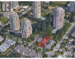7478 Sandborne Avenue, Burnaby, Ca