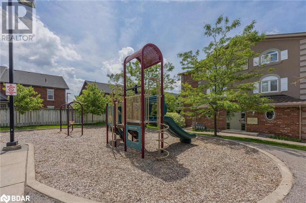 137 Sydenham Wells Unit# 25, Barrie, Ontario  L4M 0G7 - Photo 15 - 40683502