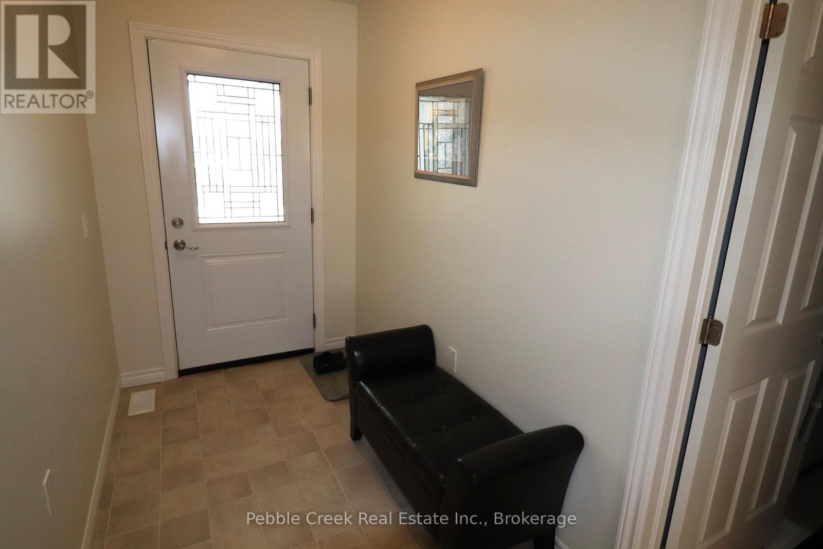 20 Huron Heights Drive, Ashfield-Colborne-Wawanosh, Ontario  N7A 0B1 - Photo 6 - X11881792