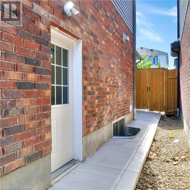 35 Loxleigh Lane, Breslau, Ontario  N0B 1M0 - Photo 31 - 40683378