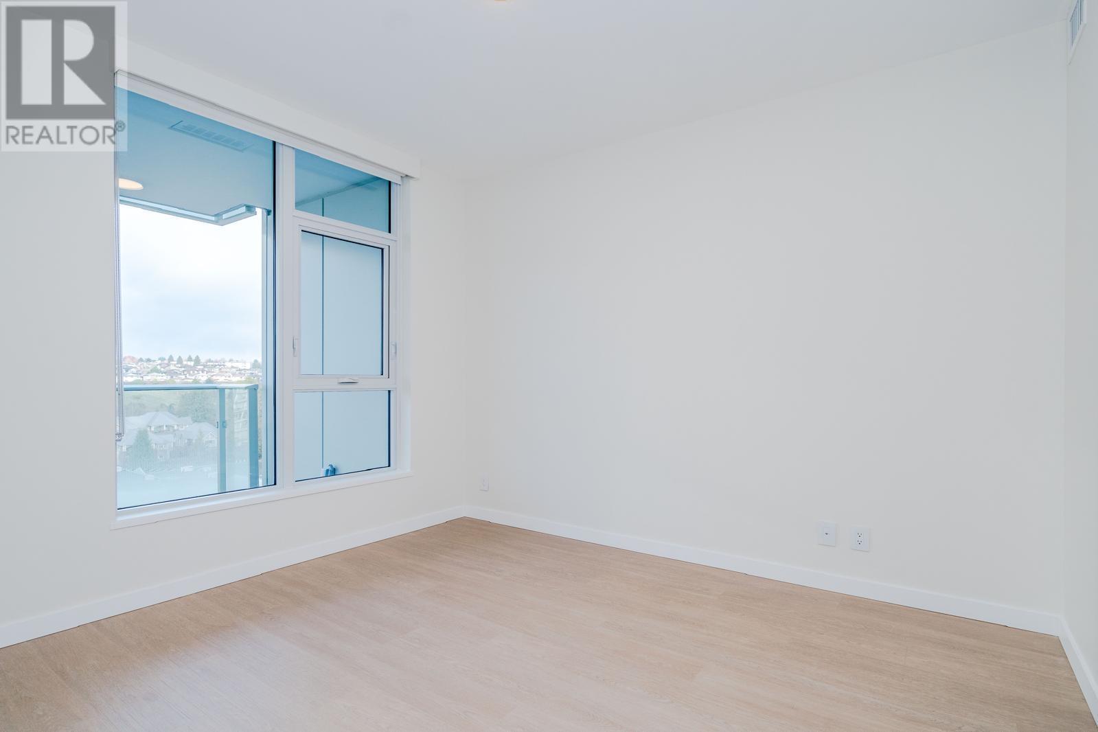 Listing Picture 11 of 35 : 1306 4168 LOUGHEED HIGHWAY, Burnaby / 本拿比 - 魯藝地產 Yvonne Lu Group - MLS Medallion Club Member