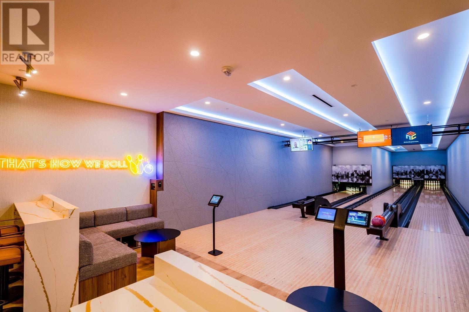 Listing Picture 24 of 35 : 1306 4168 LOUGHEED HIGHWAY, Burnaby / 本拿比 - 魯藝地產 Yvonne Lu Group - MLS Medallion Club Member