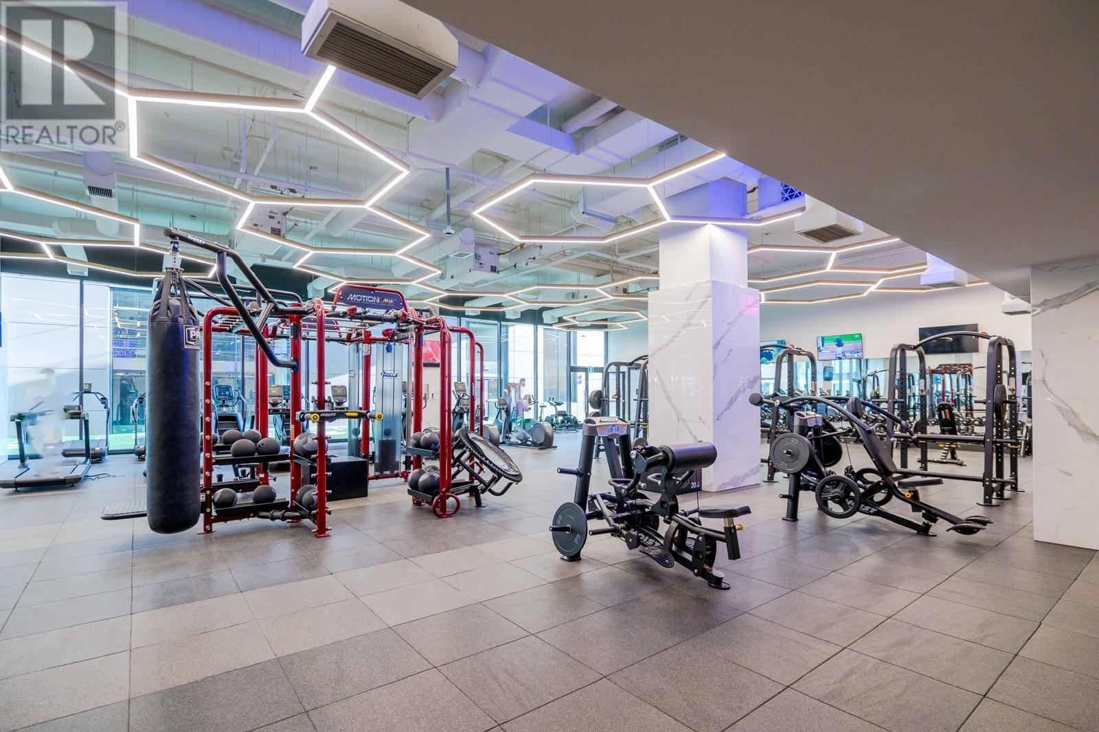 Listing Picture 21 of 35 : 1306 4168 LOUGHEED HIGHWAY, Burnaby / 本拿比 - 魯藝地產 Yvonne Lu Group - MLS Medallion Club Member