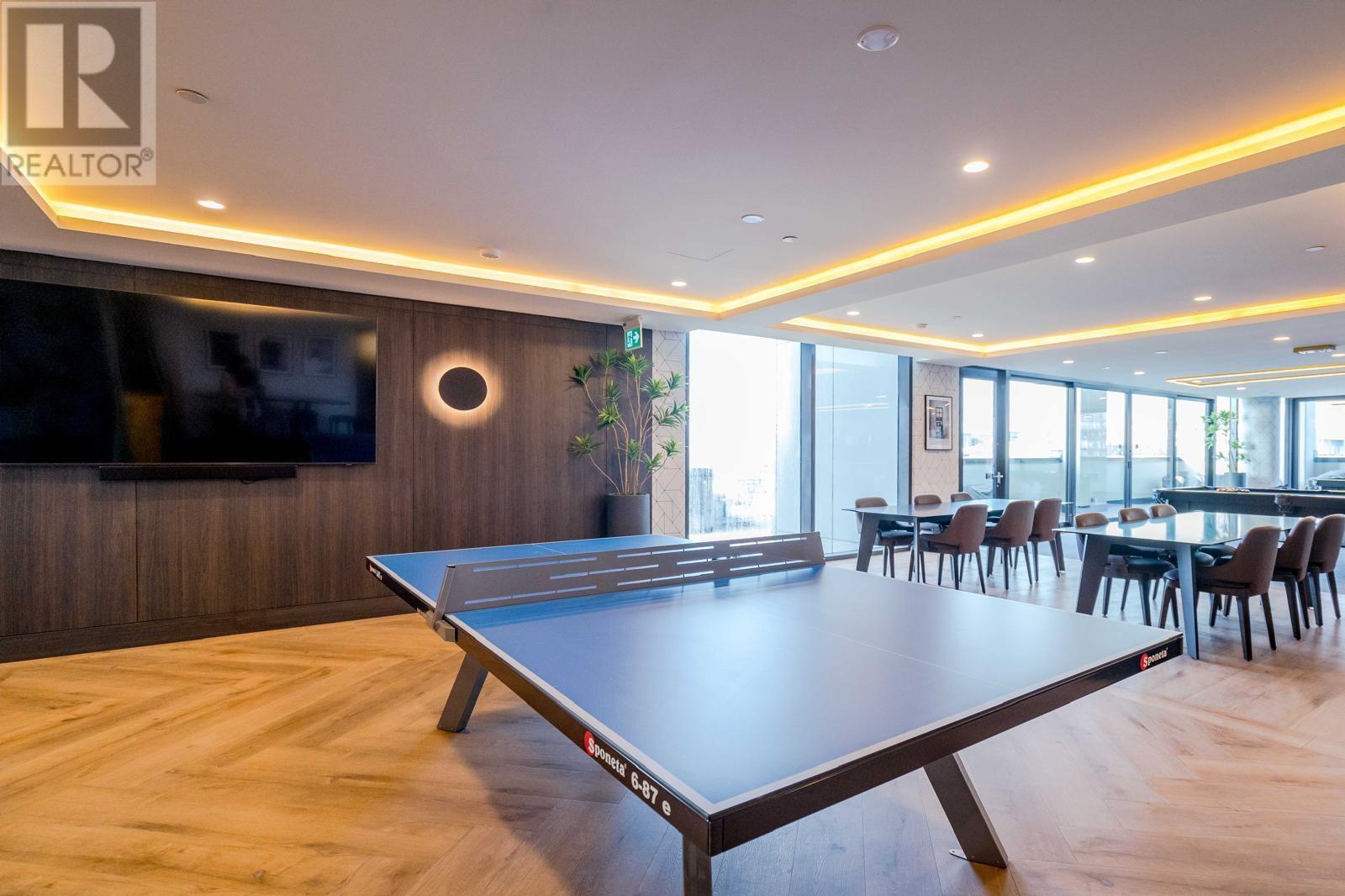 Listing Picture 27 of 35 : 1306 4168 LOUGHEED HIGHWAY, Burnaby / 本拿比 - 魯藝地產 Yvonne Lu Group - MLS Medallion Club Member