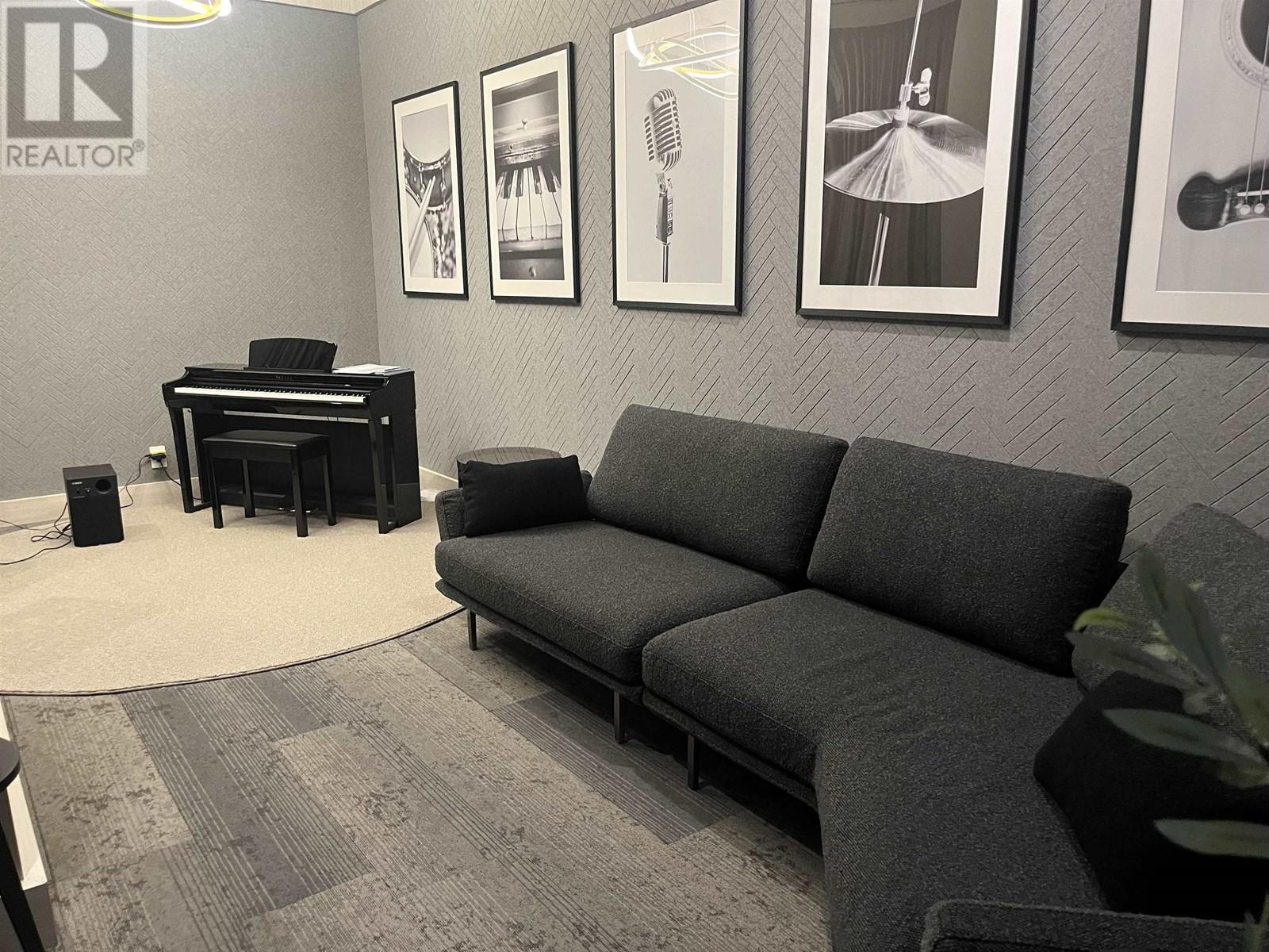 Listing Picture 32 of 35 : 1306 4168 LOUGHEED HIGHWAY, Burnaby / 本拿比 - 魯藝地產 Yvonne Lu Group - MLS Medallion Club Member