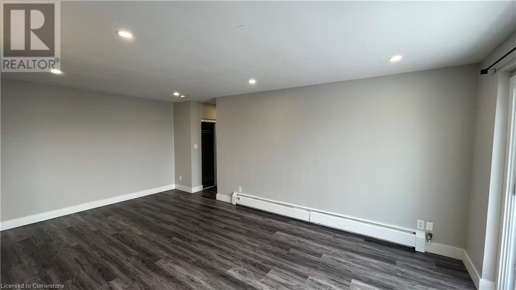 413 Hazel Street Unit# 401, Waterloo, Ontario  N2L 3P7 - Photo 7 - 40683404