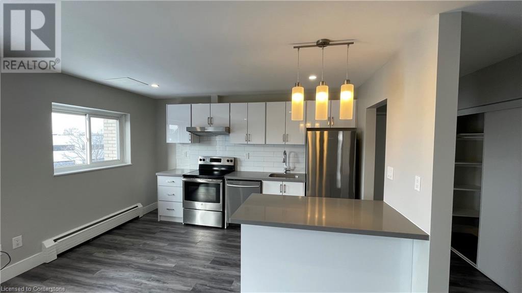 413 Hazel Street Unit# 401, Waterloo, Ontario  N2L 3P7 - Photo 3 - 40683404