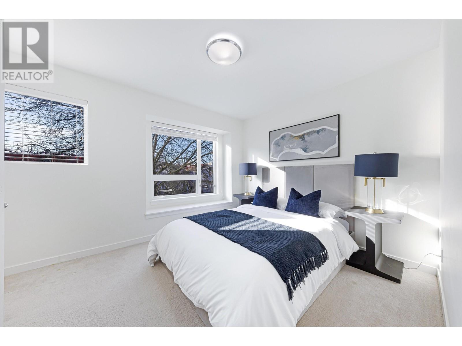 Listing Picture 10 of 29 : 2763 DUKE STREET, Vancouver / 溫哥華 - 魯藝地產 Yvonne Lu Group - MLS Medallion Club Member