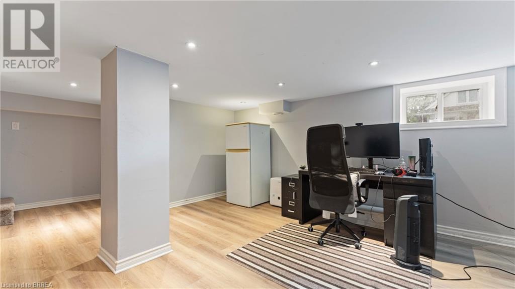 157 Weir Street N, Hamilton, Ontario  L8H 5G1 - Photo 24 - 40672905