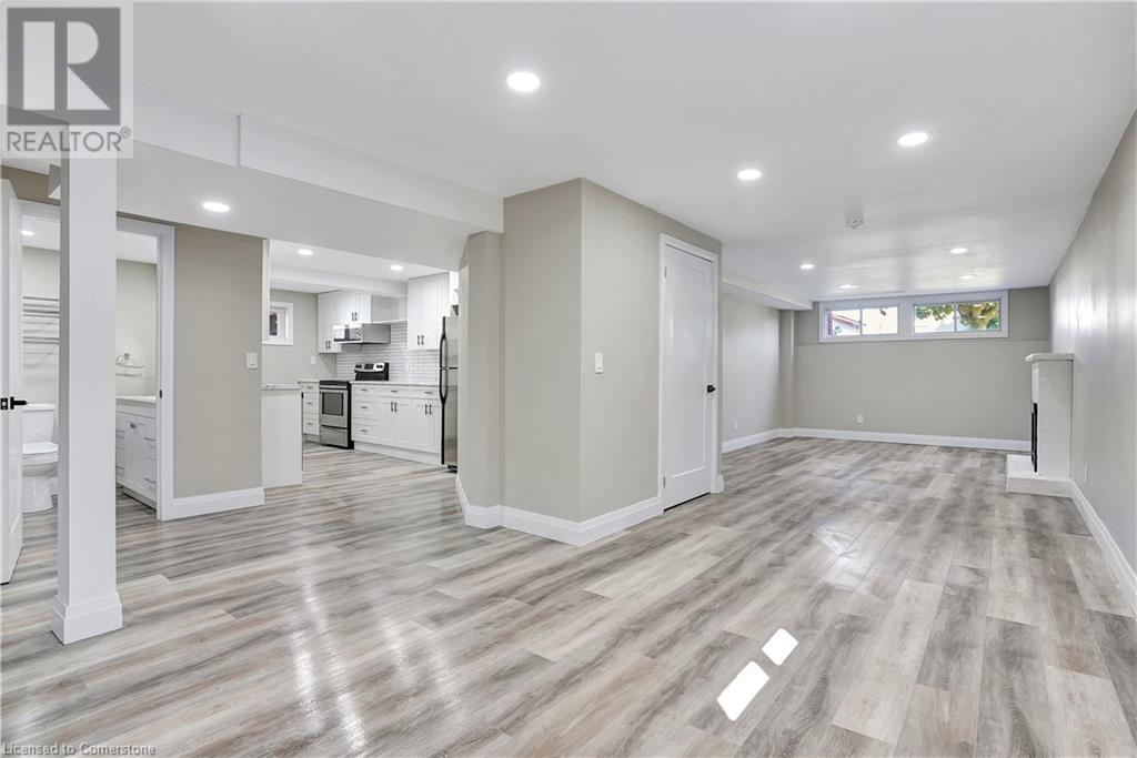 38 Lorraine Drive Unit# B, Cambridge, Ontario  N1R 6P6 - Photo 3 - 40683331