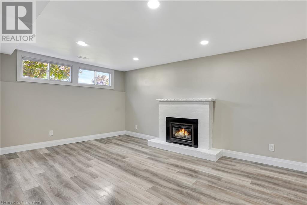 38 Lorraine Drive Unit# B, Cambridge, Ontario  N1R 6P6 - Photo 4 - 40683331