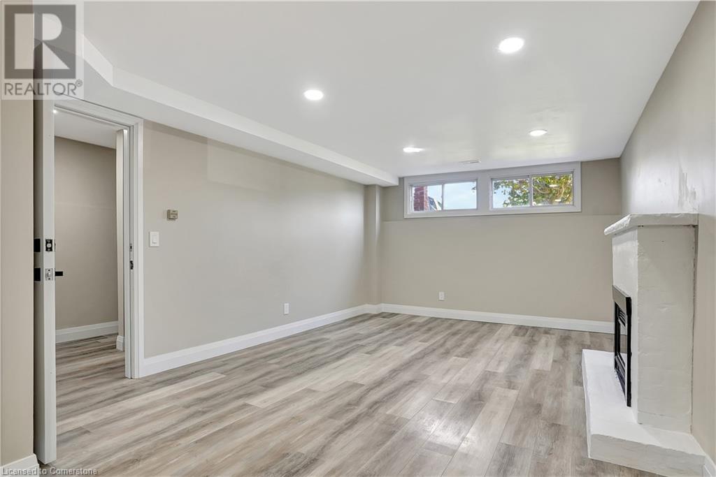 38 Lorraine Drive Unit# B, Cambridge, Ontario  N1R 6P6 - Photo 5 - 40683331