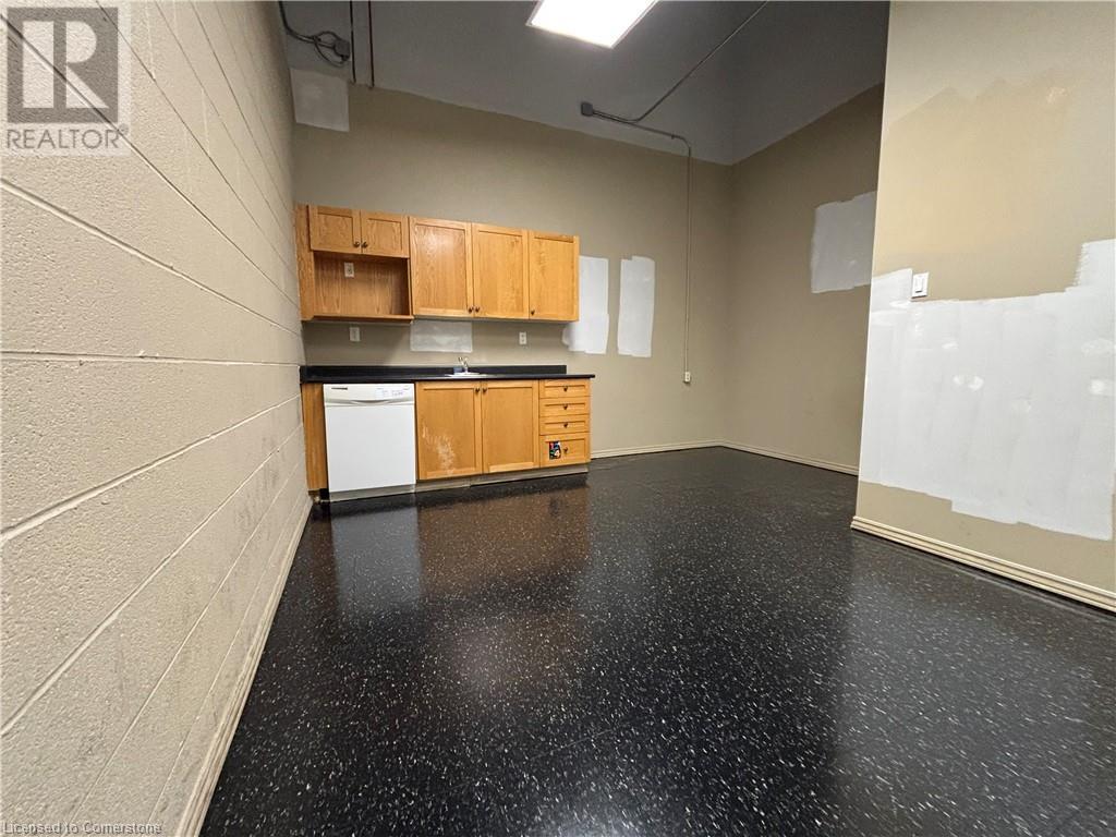 3375 North Service Road Unit# C 5, Burlington, Ontario  L7N 3G2 - Photo 17 - 40668186