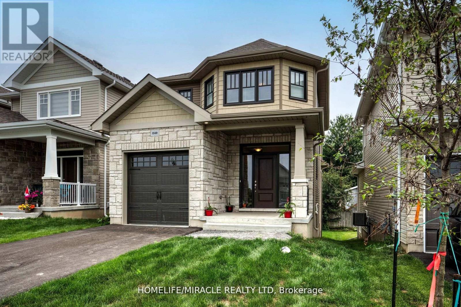 Property at 249 HERITAGE PARK DRIVE image 5