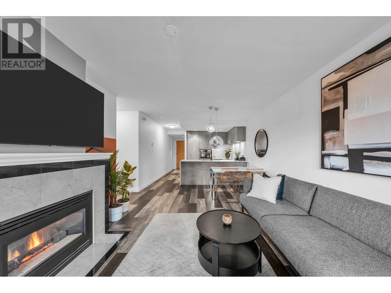 Listing Picture 17 of 38 : 603 560 CARDERO STREET, Vancouver / 溫哥華 - 魯藝地產 Yvonne Lu Group - MLS Medallion Club Member