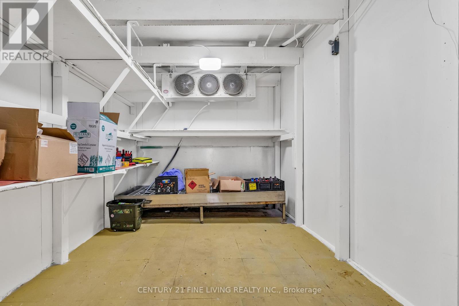 Main - 2863 Lake Shore Boulevard W, Toronto, Ontario  M8V 1H8 - Photo 31 - W11881941