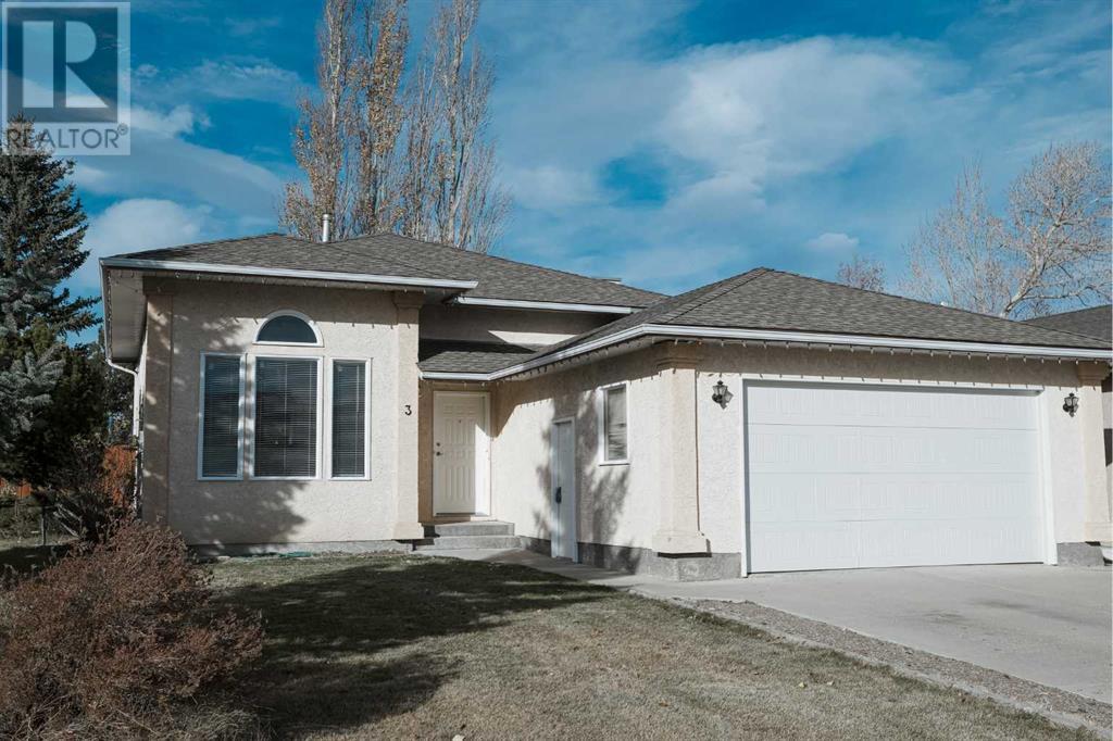 3 Mt Blakiston Place W, Lethbridge, Alberta