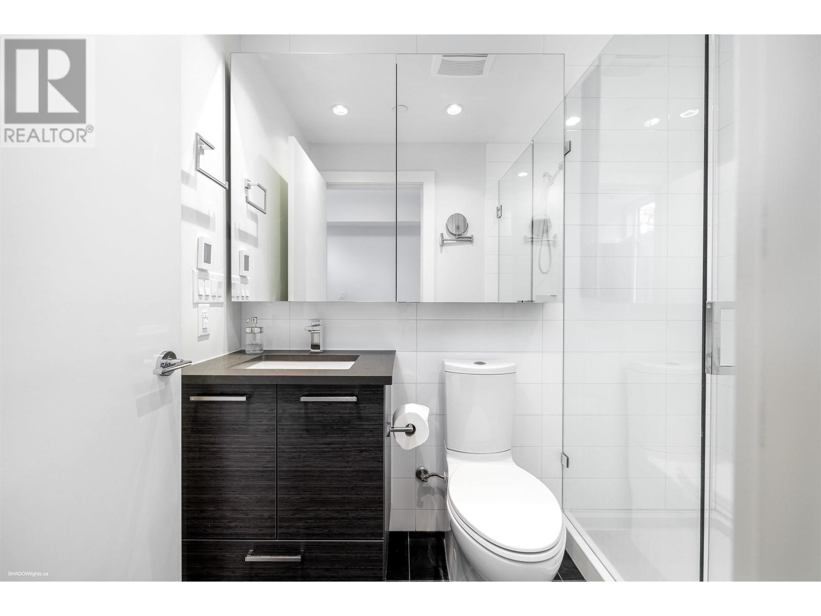 Listing Picture 13 of 24 : 212 3451 SAWMILL CRESCENT, Vancouver / 溫哥華 - 魯藝地產 Yvonne Lu Group - MLS Medallion Club Member