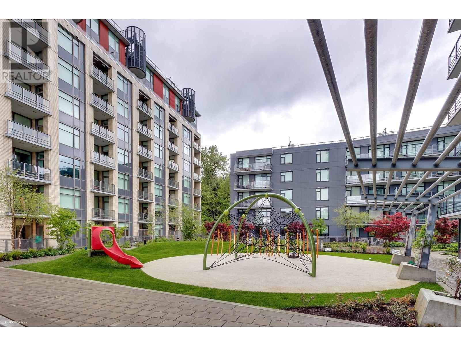 Listing Picture 2 of 24 : 212 3451 SAWMILL CRESCENT, Vancouver / 溫哥華 - 魯藝地產 Yvonne Lu Group - MLS Medallion Club Member