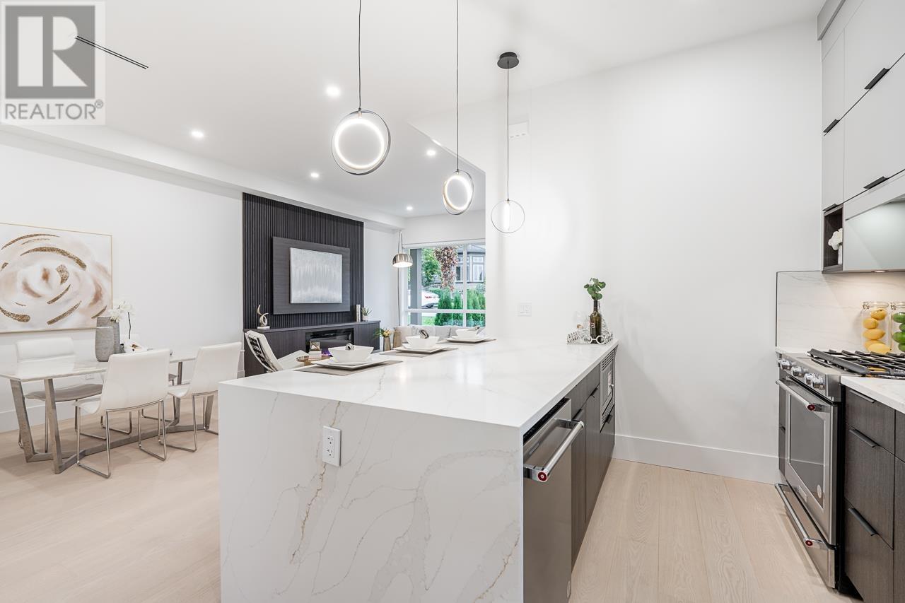 102 942 Stewart Avenue, Coquitlam, British Columbia  V3K 2N6 - Photo 13 - R2948937