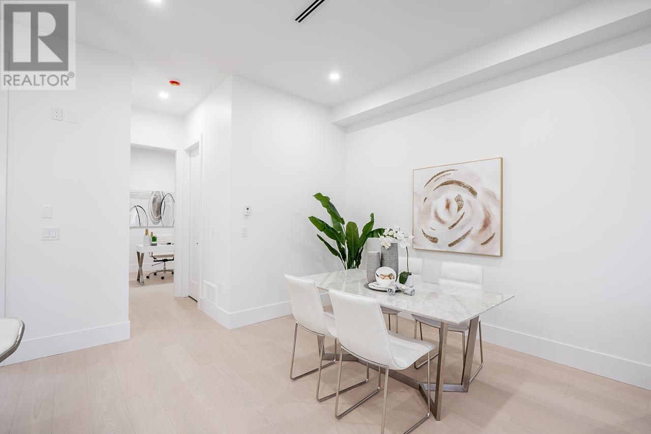 102 942 Stewart Avenue, Coquitlam, British Columbia  V3K 2N6 - Photo 17 - R2948937