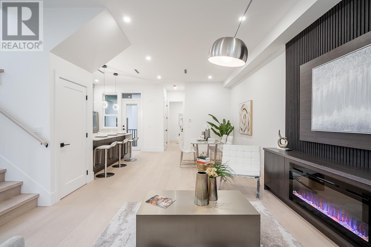 102 942 Stewart Avenue, Coquitlam, British Columbia  V3K 2N6 - Photo 6 - R2948937