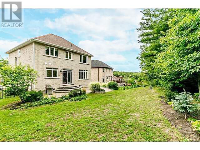 33 Cumming Drive, Barrie, Ontario  L4N 0C5 - Photo 25 - 40683531