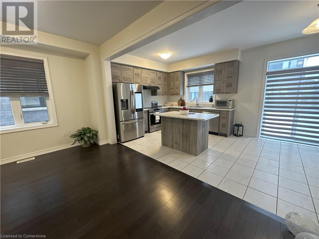 4 Amos Avenue, Brantford, Ontario  N3T 0V4 - Photo 9 - 40683288