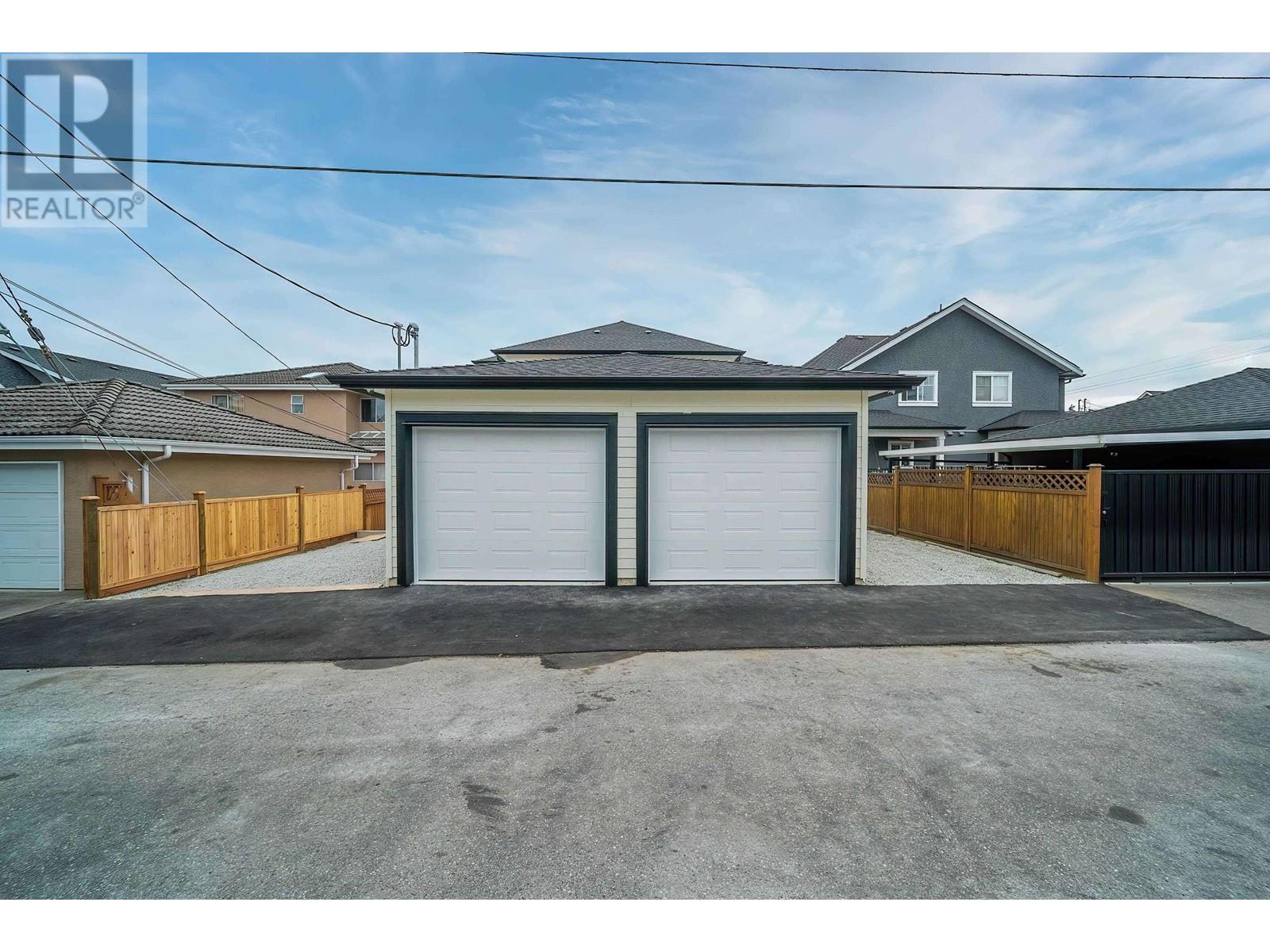 Listing Picture 22 of 24 : 5529 SLOCAN STREET, Vancouver / 溫哥華 - 魯藝地產 Yvonne Lu Group - MLS Medallion Club Member